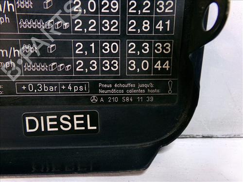 Fuel flap MERCEDES-BENZ E-CLASS (W210) E 300 Turbo-D (210.025) | BP24565134C131 
