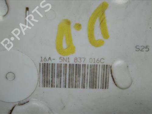 Front right lock SKODA FABIA I (6Y2) 1.4 | BP24561128C97 