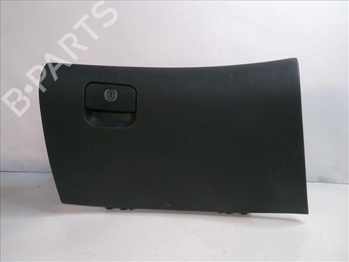 Used Glove box HYUNDAI i30 (FD) 1.4 (109 hp) 24568284