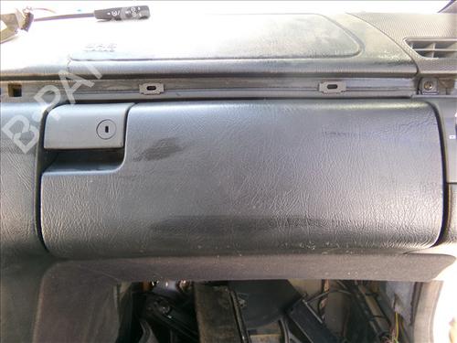 Used Glove box MERCEDES-BENZ E-CLASS (W210) E 280 (210.063) (204 hp) 27444088