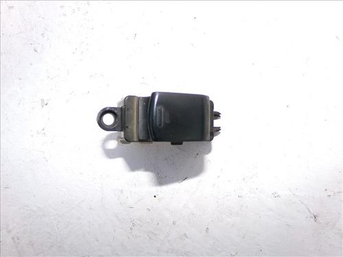 Used Right front window switch NISSAN MICRA III (K12) 1.5 dCi (65 hp) 29566422