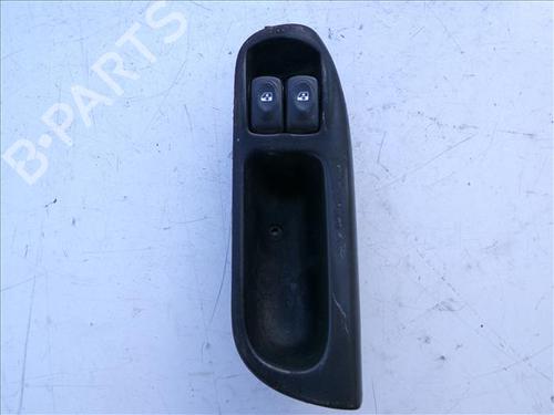 Used Left front window switch RENAULT SCÉNIC I MPV (JA0/1_, FA0_) 1.9 dCi RX4 (102 hp) 26283615