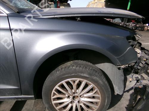 Used Right front fenders AUDI A3 (8V1, 8VK) 2.0 TDI (150 hp) 28034975