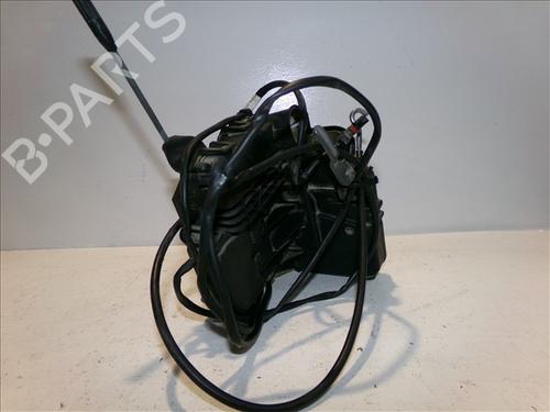 Front left lock MERCEDES-BENZ C-CLASS (W203) C 200 Kompressor (203.045) | BP30156960C98