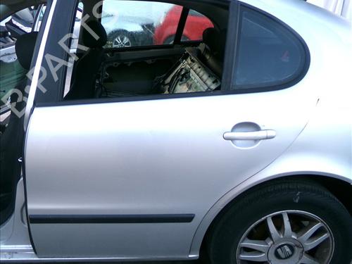 Used Left rear door SEAT LEON (1M1) 1.9 TDI (90 hp) 29597359