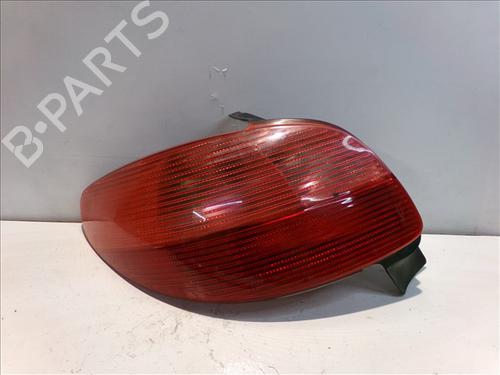 Used Left taillight PEUGEOT 206 Hatchback (2A/C) 1.9 D (69 hp) 28451541