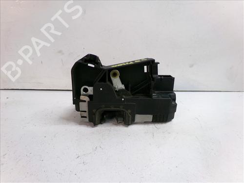 Used Front right lock OPEL ZAFIRA A MPV (T98) 2.0 DTI 16V (F75) (101 hp) 24860168