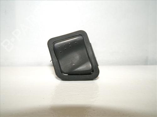 Used Headlight switch PIAGGIO APE (MP) VESPACAR 0.2 (11 hp) 24562788