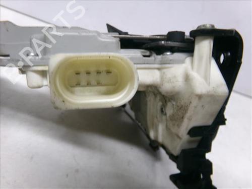 Front right lock SEAT ALTEA (5P1) 2.0 TDI 16V | BP24562235C97 
