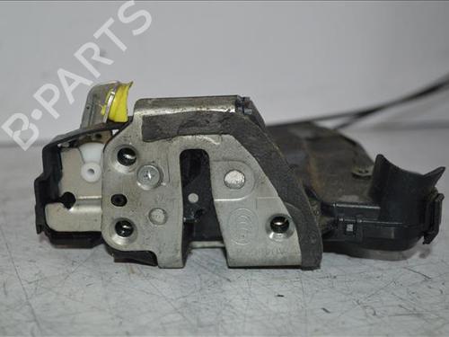 Used Front left lock TOYOTA AURIS (_E18_) 1.4 D-4D (NDE180_, NDE180R) (90 hp) 24560926