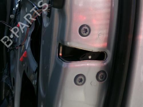 Used Front right lock TOYOTA YARIS (_P9_) 1.4 D-4D (NLP90_, NLP90R) (90 hp) 24567434