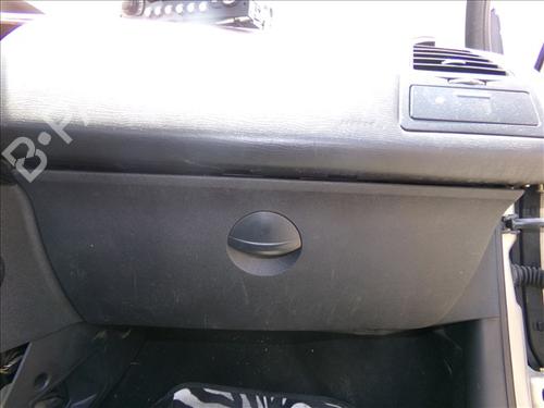 Used Glove box CITROËN C4 I (LC_) 1.6 HDi (90 hp) 27444726