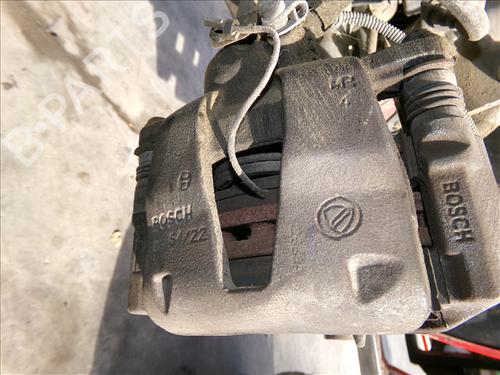 Venstre bremsekaliber foran FIAT STILO (192_) 1.6 16V (192_XB1A) | BP29623148M105