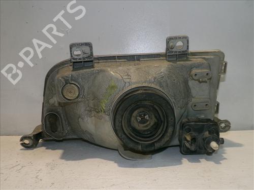 Right headlight KIA SPORTAGE SUV (K00) 2.0 TD 4WD | BP24561553C29 