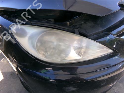Used Right headlight PEUGEOT 307 CC (3B) 2.0 16V (136 hp) 26172215