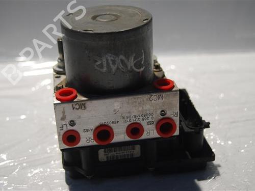 Used ABS pump FIAT PANDA (169_) 1.3 D Multijet (169.AXC1A) (70 hp) 24556719