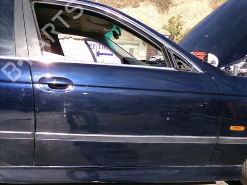 Used Right front door BMW 5 (E39) 525 tds (143 hp) 29484147