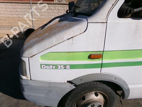 Used Left front fenders MINI MINI (R50, R53) One D (75 hp) 24565252
