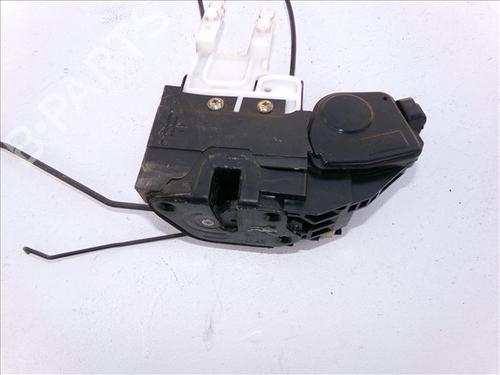 Used Front left lock HYUNDAI SANTA FÉ I (SM) 2.0 CRDi 4x4 (125 hp) 30764128