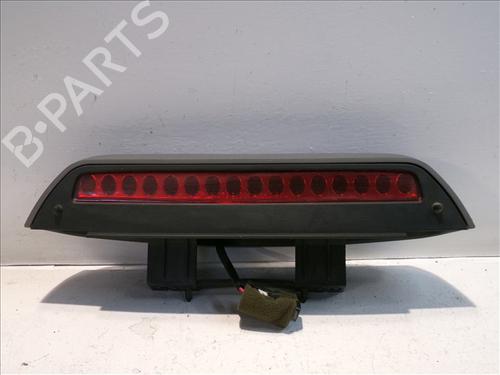 Used Third brake light KIA CARENS II MPV (FJ) 2.0 CRDi (113 hp) 25279898