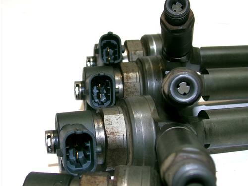 Injector OPEL ASTRA H GTC (A04) 1.7 CDTi (L08) | BP29385322M100 