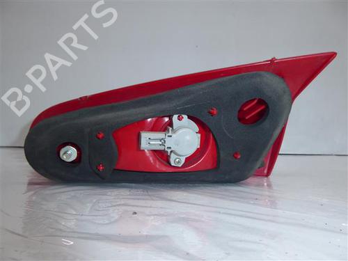Used Left tailgate light ALFA ROMEO 147 (937_) 1.6 16V T.SPARK ECO (937.AXA1A, 937.BXA1A) (105 hp) 24555787