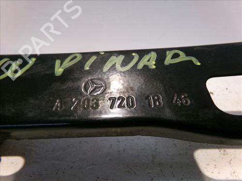 Front right window mechanism MERCEDES-BENZ C-CLASS (W203) C 200 Kompressor (203.045) | BP30156957C23