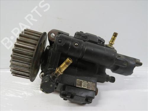 Used Injection pump RENAULT SCÉNIC II (JM0/1_) 1.5 dCi (JM1E, JM16) (106 hp) 24558966