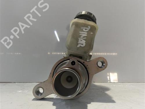 Used Brake master cylinder SUZUKI GRAND VITARA II (JT, TE, TD) 1.9 DDiS All-wheel Drive (JT419, TD44, JB419WD, JB419XD,... (129 hp) 24556638