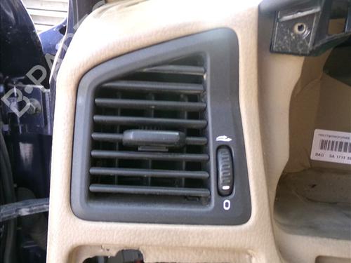 Used Air vent VOLVO S60 I (384) 2.4 D (130 hp) 29203467