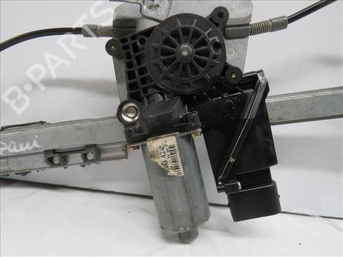 Lève-vitre arrière gauche MERCEDES-BENZ E-CLASS T-Model (S210) E 320 T CDI (210.226) (197 hp) 24555650