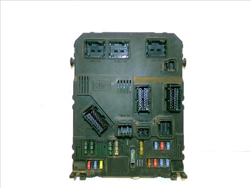 Elektronisk modul PEUGEOT 407 (6D_) 2.0 HDi 135 (6DRHRH, 6DRHRE, 6DRHRG, 6DRHRJ) (136 hp) 30006724