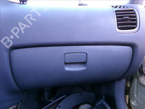 Used Glove box HYUNDAI ACCENT II (LC) 1.5 CRDi (82 hp) 25348464