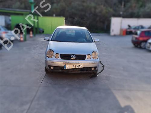 Brukte deler til VW POLO IV (9N_, 9A_) 1.4 16V (75 hp) 4358042