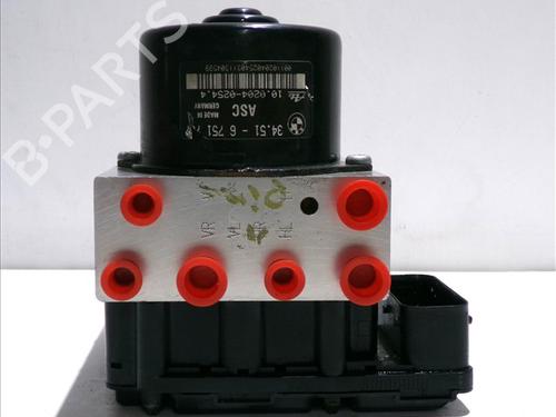Used ABS pump BMW 3 (E46) 320 d (136 hp) 24568621