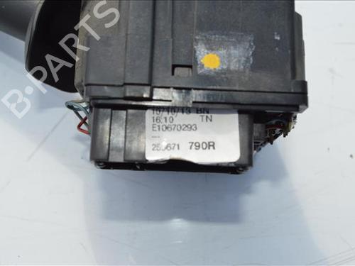 Steering column stalk RENAULT CLIO IV (BH_) 1.5 dCi 75 | BP24561735I23 