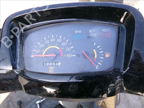 Used Instrument cluster BMW 5 Touring (E39) 528 i (193 hp) 26880792