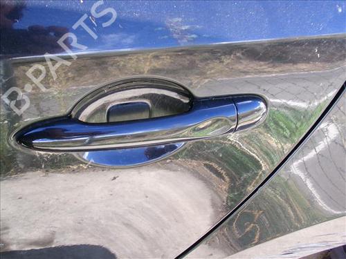 Venstre bak utvendig håndtak RENAULT MEGANE III Hatchback (BZ0/1_, B3_) 1.5 dCi (86 hp) 24568909