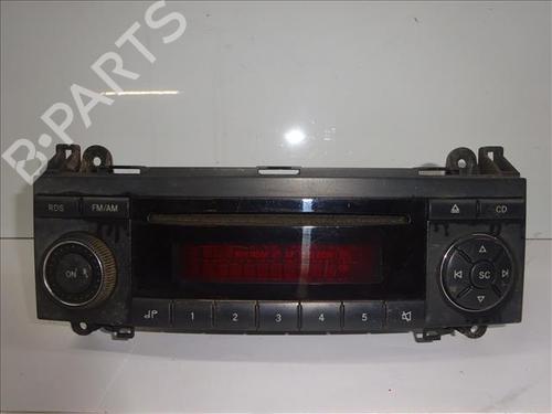 Used Radio MERCEDES-BENZ A-CLASS (W169) A 180 CDI (169.007, 169.307) (109 hp) 24558071