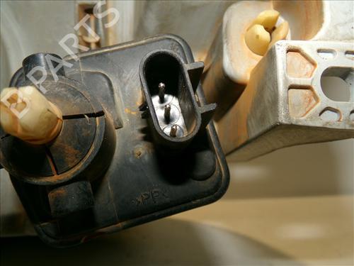 Right headlight HYUNDAI LANTRA II (J-2) 1.9 D | BP30062950C29 