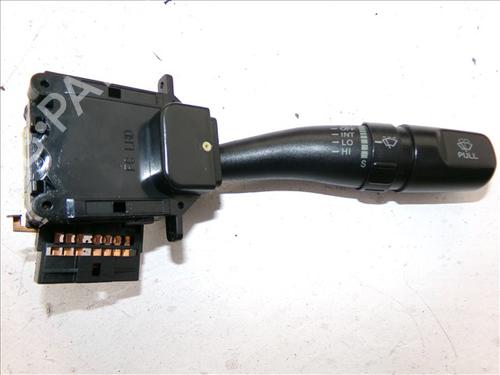 Used Steering column stalk HYUNDAI ELANTRA III Saloon (XD) 2.0 CRDi (113 hp) 28350498