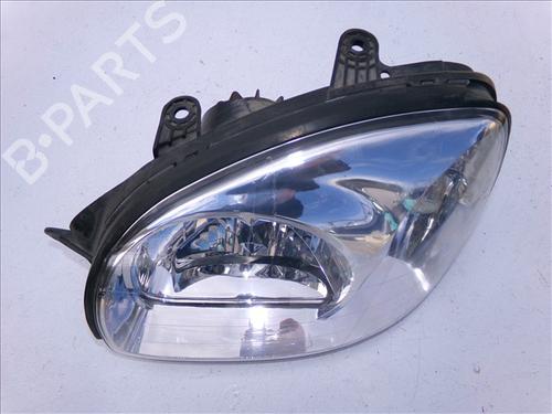 Used Left headlight HYUNDAI SANTA FÉ I (SM) 2.0 CRDi 4x4 (125 hp) 30764145
