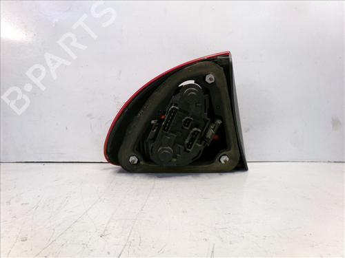 Right taillight SEAT LEON (1M1) 1.6 16 V | BP24566397C35
