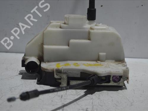Used Front right lock RENAULT LAGUNA II (BG0/1_) 1.9 dCi (BG08, BG0G) (120 hp) 26204537
