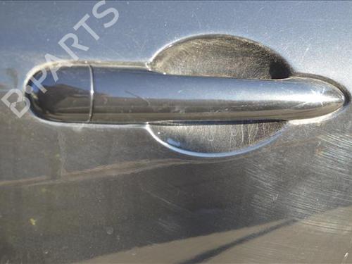 Højre bagtil udvendigt håndtag RENAULT LAGUNA II (BG0/1_) 1.6 16V (BG0A, BG0L) (107 hp) 24562110