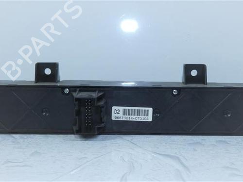 Bouton de warning OPEL ANTARA A (L07) 2.0 CDTI (127 hp) 24556138