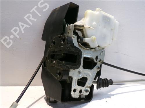 Used Front right lock KIA CARENS III MPV (UN) 2.0 CRDi 140 (140 hp) 24566185