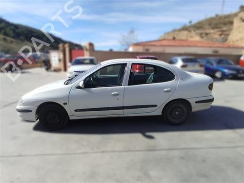 Piloto trasero izquierdo RENAULT MEGANE I Classic (LA0/1_) 1.6 e (LA0F, LA0S) | BP26492576C34 