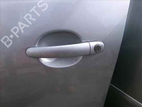Used Front left exterior door handle VW POLO (9N_, 9A_) 1.4 16V (75 hp) 25937176