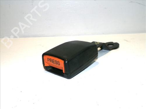 Used Seat buckle MERCEDES-BENZ VITO Van (W638) 110 CDI 2.2 (638.094) (102 hp) 24860461